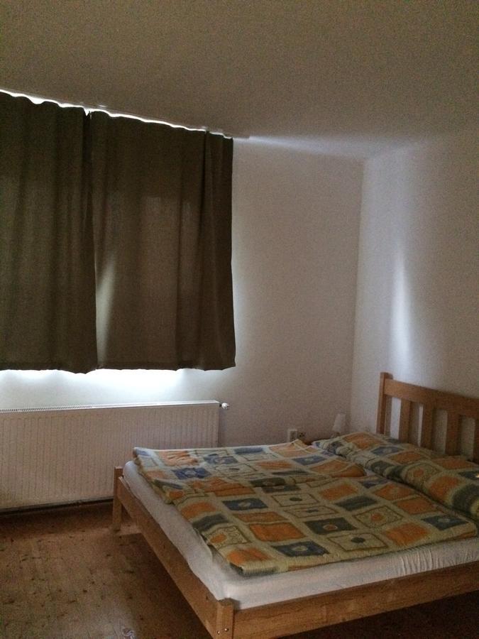 ホテル Fasor Vendeghaz Balatonszárszó エクステリア 写真
